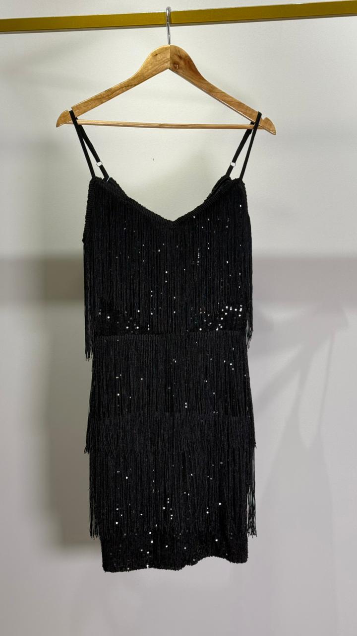VESTIDO FRANJA PRETO COM PAETÊ